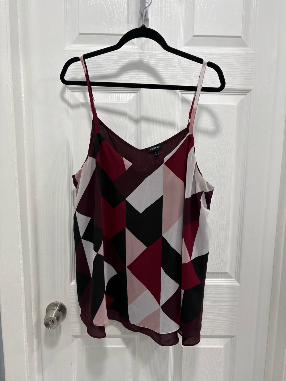 torrid Geometric Pattern Spaghetti Strap Camisole in Burgundy, Pink & Black 1X